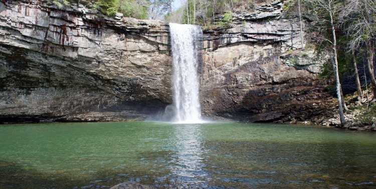 Foster Falls plunging into emerald pool at South Cumberland State Park