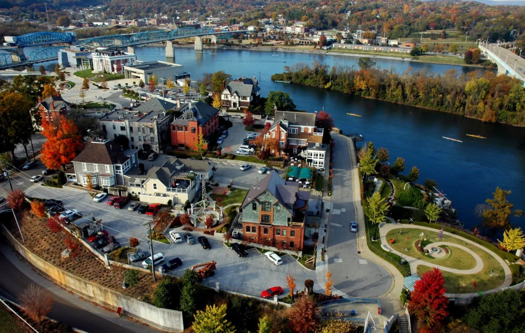 Aerial view of the Bluff View Art District along the Tennessee River in Chattanooga.