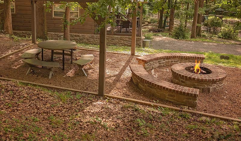 community-fire-pit-wauhatchie-woodlands