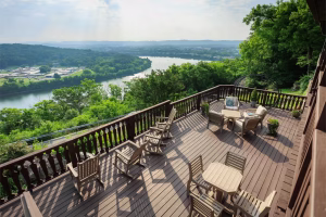 2022 06 13 RiverviewInn 030 scaled 1