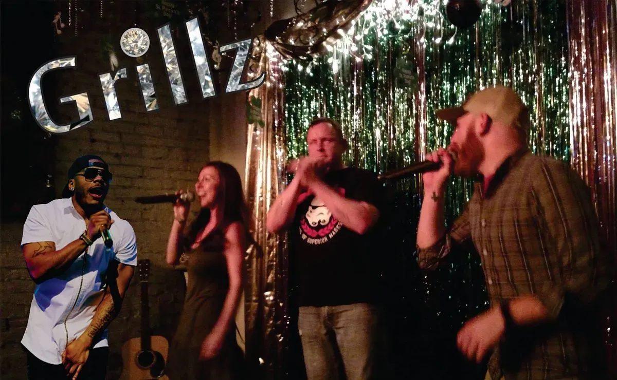 64af06fa7a63a8fd2015373e sing it or wing it nightlife in chattanooga