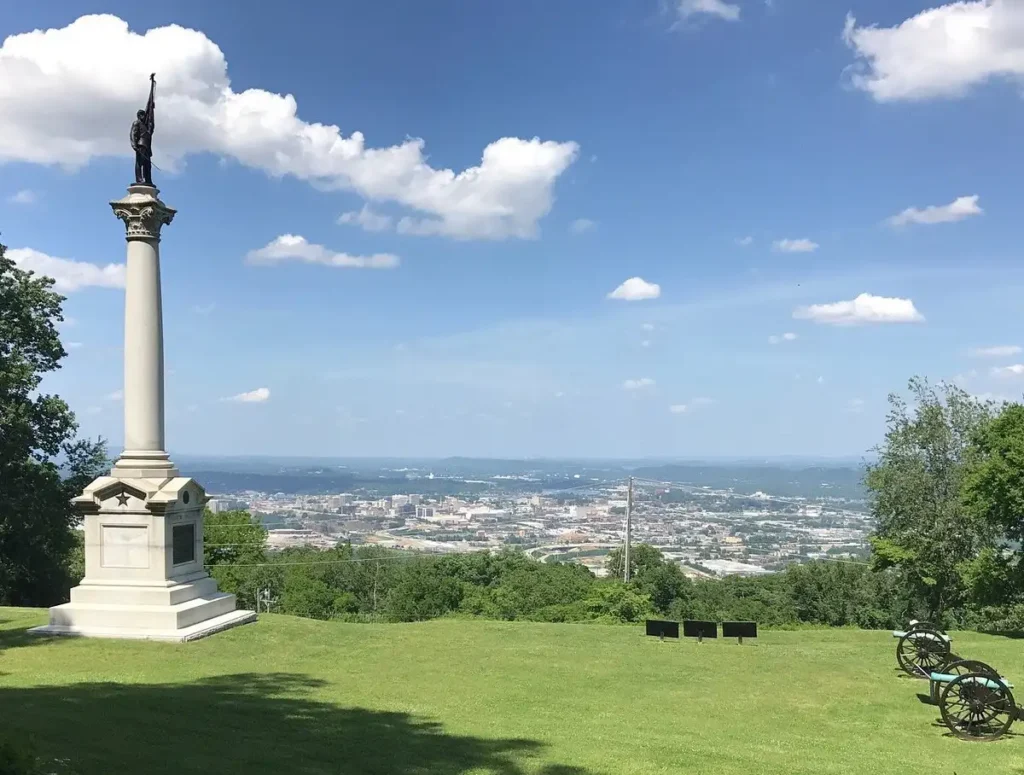 64db9e96027a9bf8c13fe72b new york monument chattanooga tn