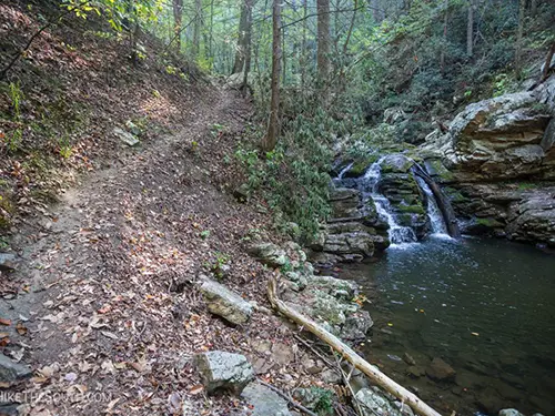 gee creek falls trail
