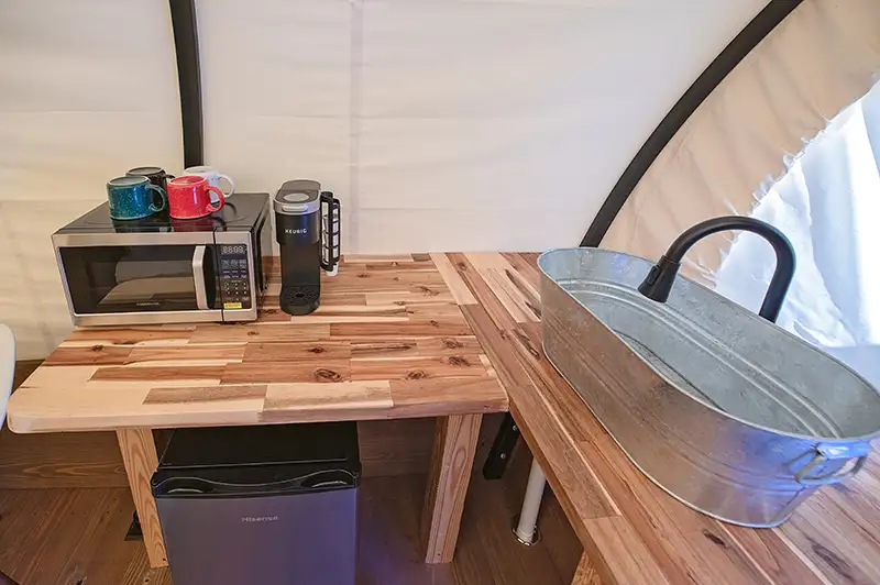 camping wagon kitchen amenities