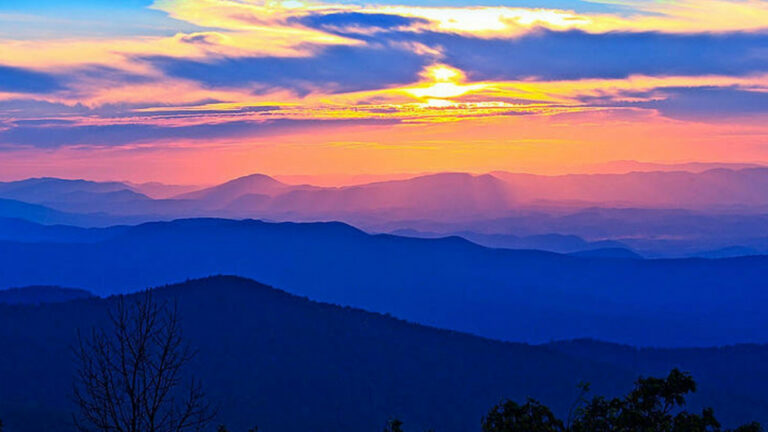 Scenic E-Bike Tour in the Mountains