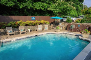 swimming pool riverview inn lookout mountain 040 scaled 1